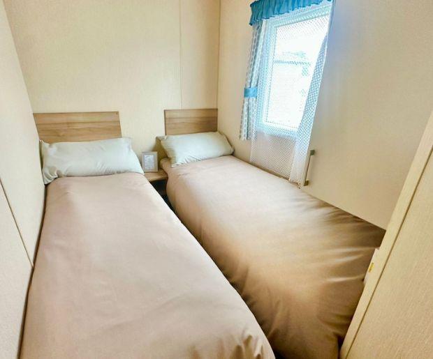 Abi Summer Breeze Twin Bedroom At Hoburne Bashley