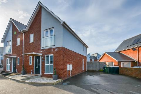 Cornflower Crescent, Polegate, East Sussex, BN26
