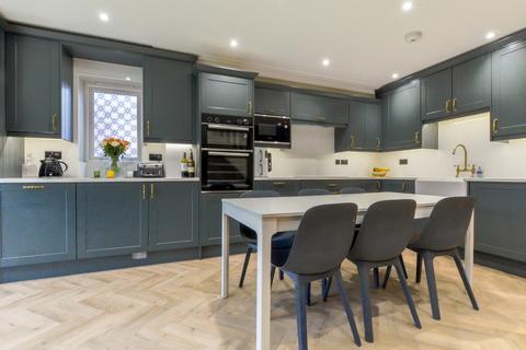 3 bedroom semi-detached house for sale, Cornflower Crescent, Polegate, East Sussex, BN26