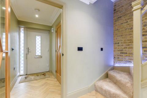 3 bedroom semi-detached house for sale, Cornflower Crescent, Polegate, East Sussex, BN26