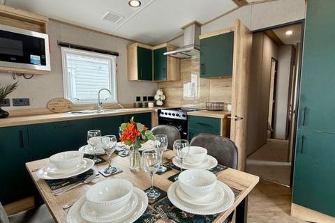 undefined, Hoburne Bashley Holiday Park
