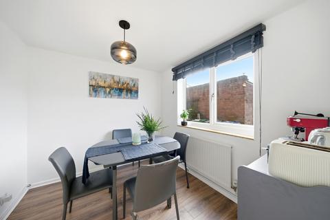 undefined, Barnes Close, Cambridge, CB5