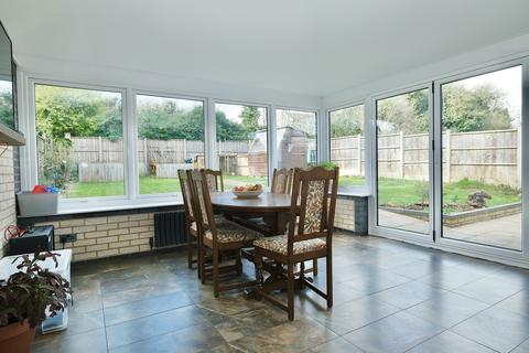 undefined, Laxton Close, Eaton Ford PE19