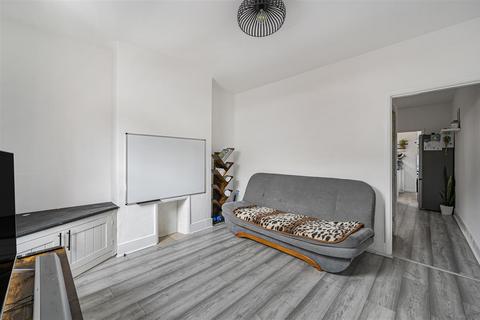 2 bedroom terraced house for sale, Lawes Avenue, Newhaven