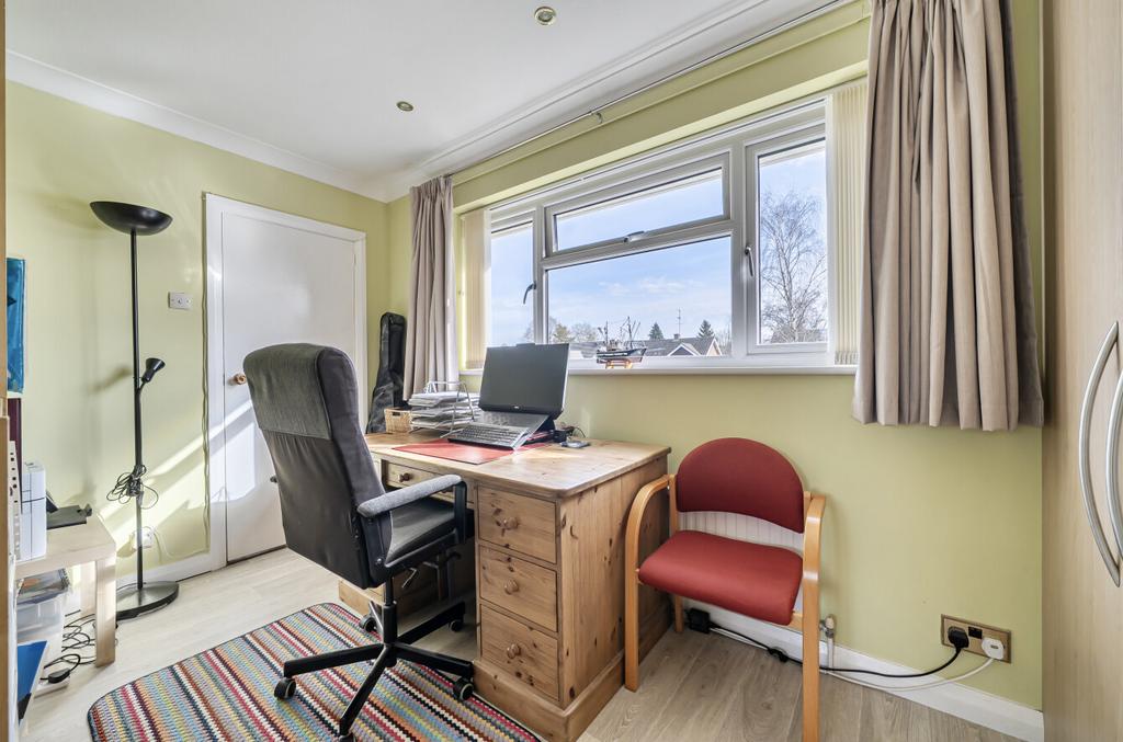 Bedroom 4 / Office