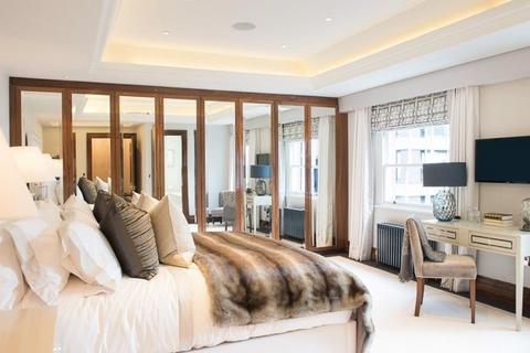 undefined, Grosvenor Hill, Mayfair W1K