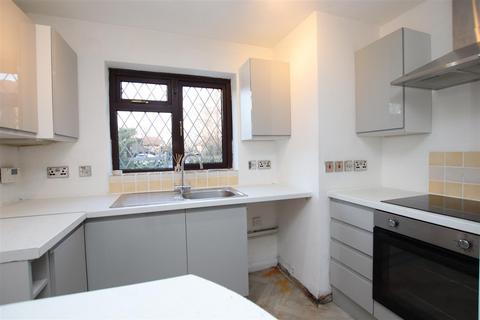 2 bedroom end of terrace house for sale, Whites Close, Greenhithe