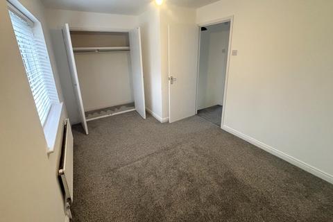 undefined, Weybridge, Surrey, KT13