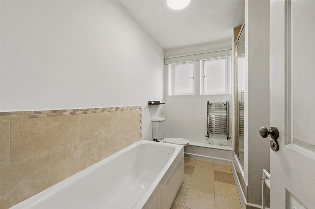 Bathroom.jpg