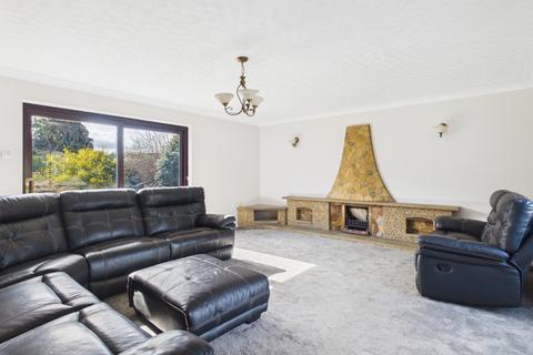 5 bedroom detached bungalow for sale, Donovan Court, Northampton, NN3 3DD
