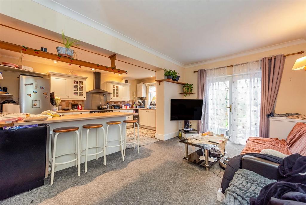 Sketch Ph9 6442047.jpg