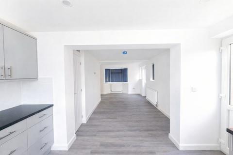 undefined, Water Lane, Totton, SOUTHAMPTON