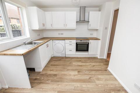 2 bedroom terraced house for sale, Spencer Court, South Woodham Ferrers