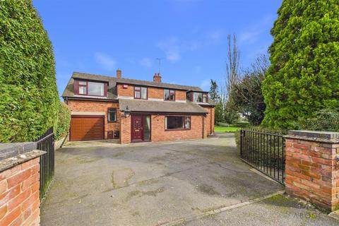 4 bedroom detached house for sale - Jacks Lane, Marchington ST14