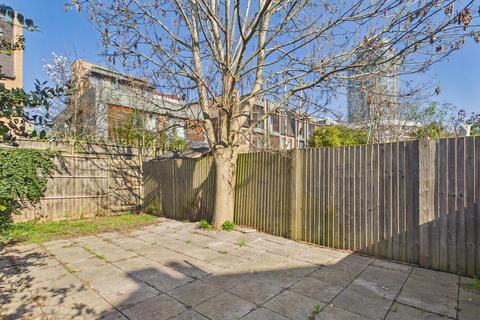 undefined, Layton Road, Brentford