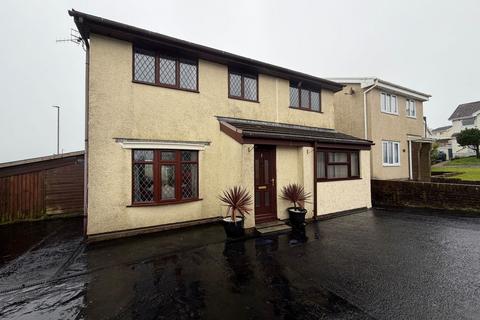 1 Erw Non, Llannon, Llanelli, SA14 6BH