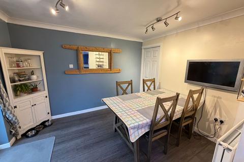 4 bedroom detached house for sale, 1 Erw Non, Llannon, Llanelli, SA14 6BH