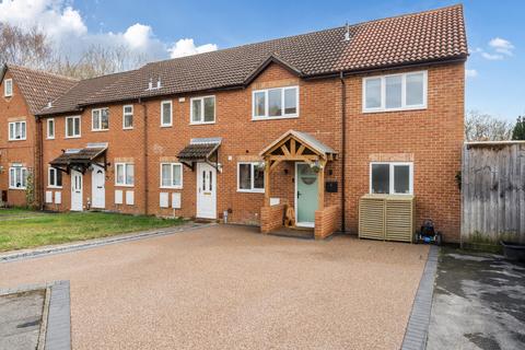 undefined, Pearce Close, Kingsdown, Swindon, SN2
