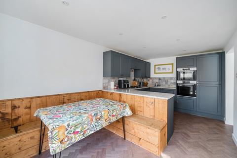 undefined, Pearce Close, Kingsdown, Swindon, SN2
