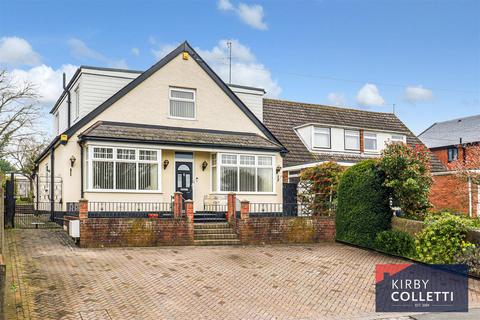 4 bedroom chalet for sale - St. Leonards Road, Nazeing