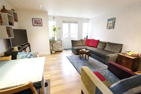 undefined, Coopers Court, SHEFFORD