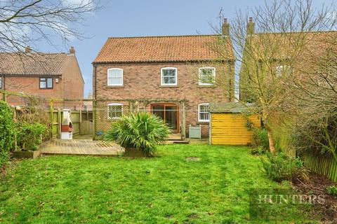 4 bedroom detached house for sale, Bridlington Road, Flamborough, Bridlington
