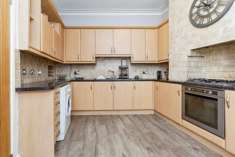3 bedroom end of terrace house for sale, St Michaels Avenue North, South Shields NE33