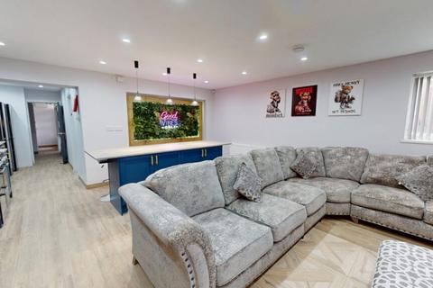 undefined, Flat 4, Birmingham B29