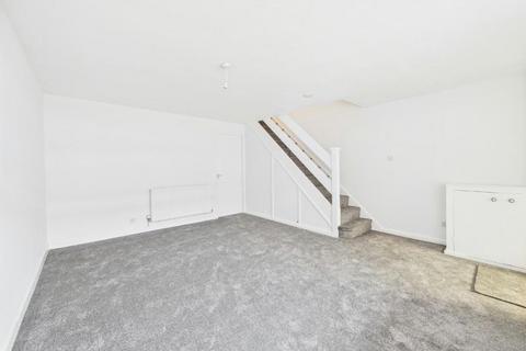 3 bedroom semi-detached house to rent, Alma Close, Fazakerley, Liverpool, L10
