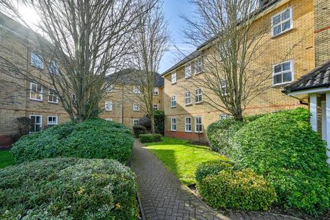 2 bedroom flat for sale, Alfred Close, Chiswick, London, W4