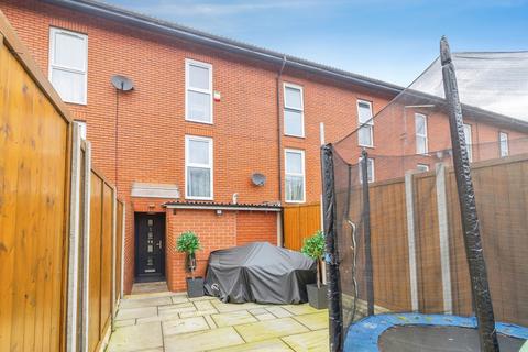 Permayne, New Bradwell, Milton Keynes, Buckinghamshire, MK13