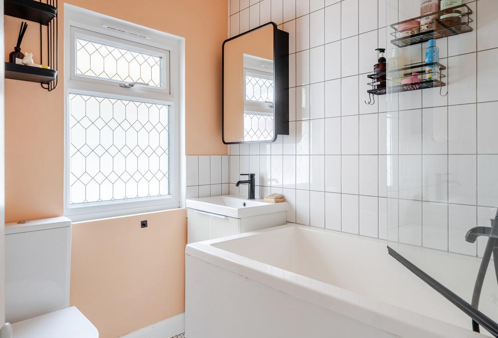 Main Bathroom