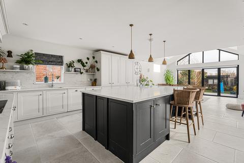 5 bedroom semi-detached house for sale, Hitchin SG5