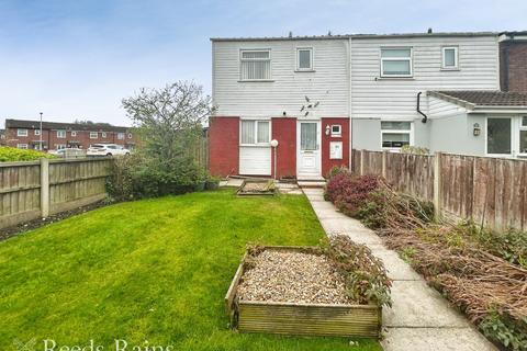 3 bedroom end of terrace house for sale, Standish Court, Cheshire WA8