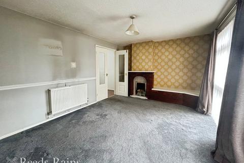 3 bedroom end of terrace house for sale, Standish Court, Cheshire WA8