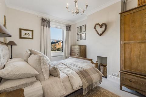 4 bedroom semi-detached house for sale, Winstonian Road, Cheltenham, GL52