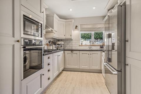 4 bedroom semi-detached house for sale, Winstonian Road, Cheltenham, GL52
