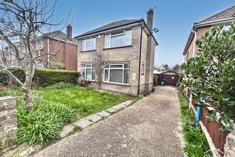 3 bedroom detached house for sale, Hood Crescent, Bournemouth, BH10 4