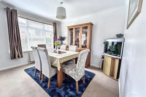 3 bedroom detached house for sale, Hood Crescent, Bournemouth, BH10 4