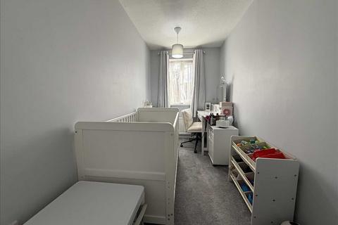 2 bedroom apartment for sale, Tawny Close, Feltham