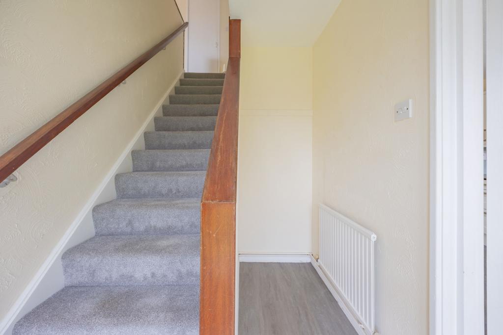Ewemove Taunton Laural Close (10)