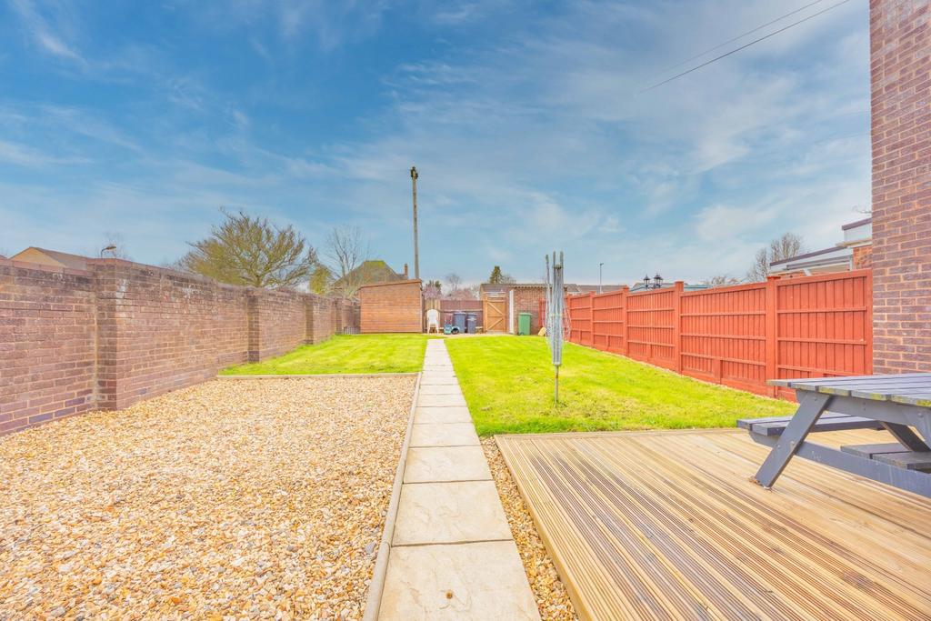 Ewemove Taunton Laural Close (15)