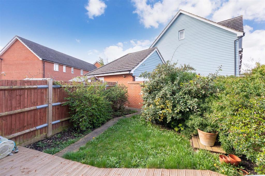 239 Eltham Avenue-4.jpg