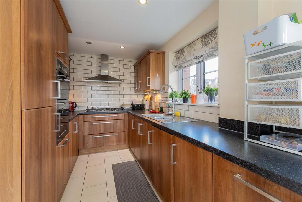 239 Eltham Avenue-12.jpg