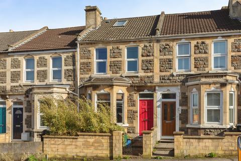3 bedroom terraced house for sale, Coronation Avenue, Bath