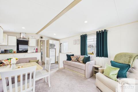 2 bedroom static caravan for sale, 24 Oak Merlewood Country Park, Cartford Lane, Little Eccleston, PR3 0YP