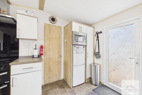 2 bedroom static caravan for sale, 24 Oak Merlewood Country Park, Cartford Lane, Little Eccleston, PR3 0YP