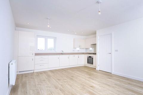 2 bedroom house to rent, Sopwith Drive, Rochester ME3