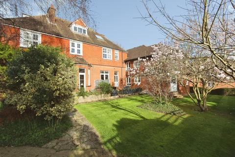 undefined, London Road, Tonbridge, Kent, TN10