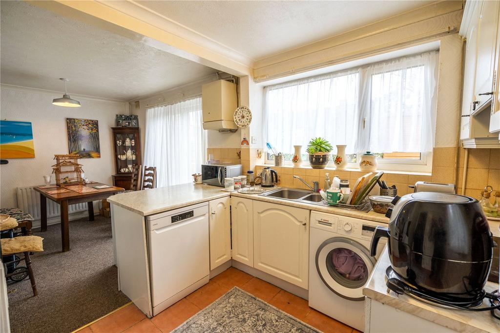 Kitchen Diner (2)